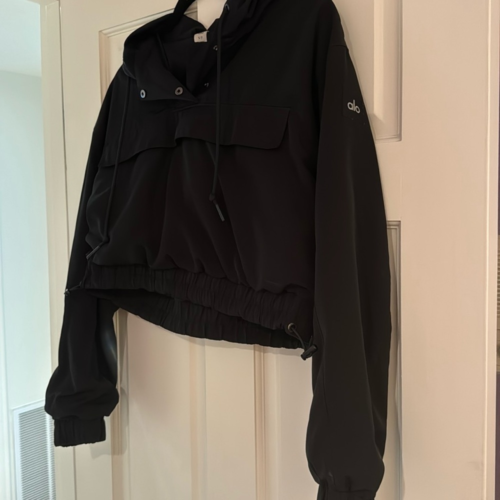 Alo Black Cropped Nylon Jacket Size S